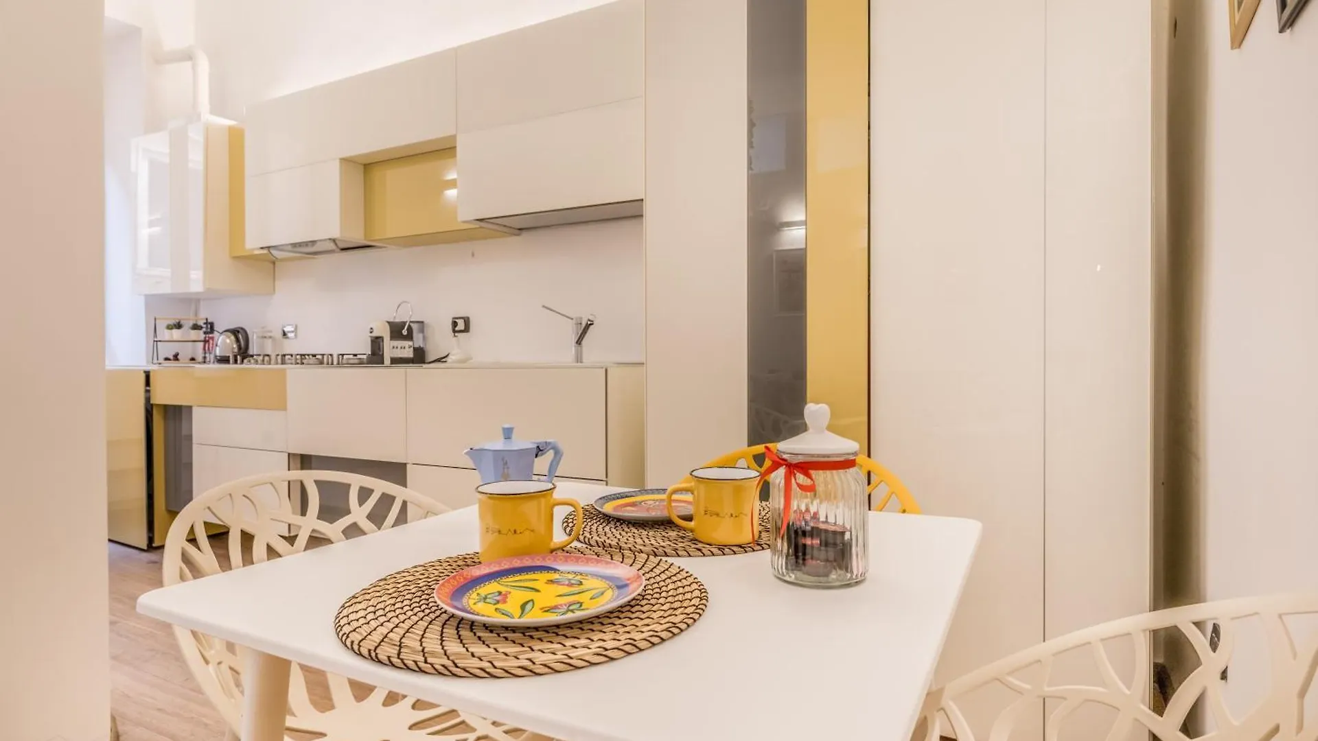 Cozy Rome - Newly Renovated Apartment Near Vatican City