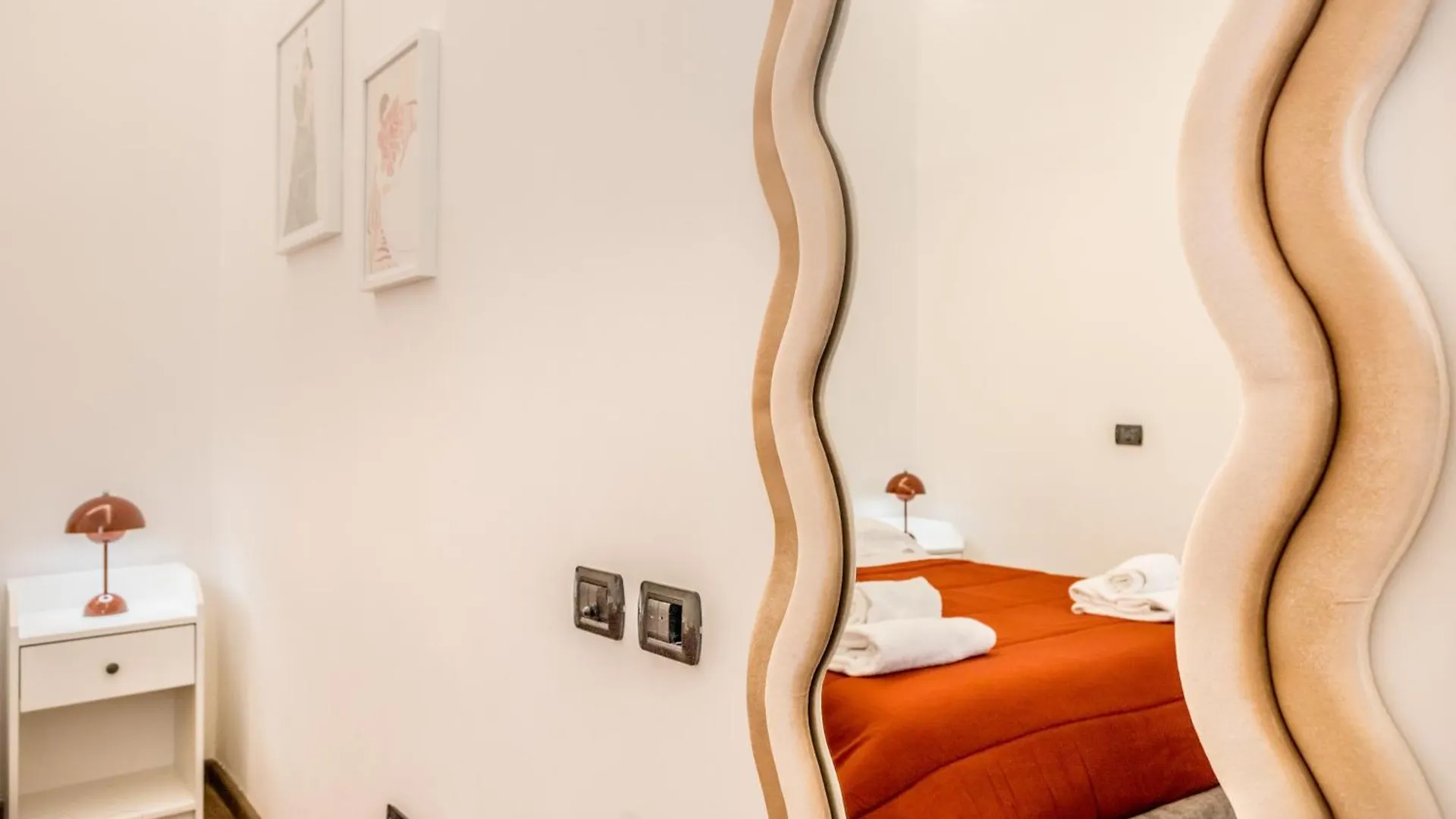 Cozy Rome - Newly Renovated Apartment Near Vatican City 0*,  Italy