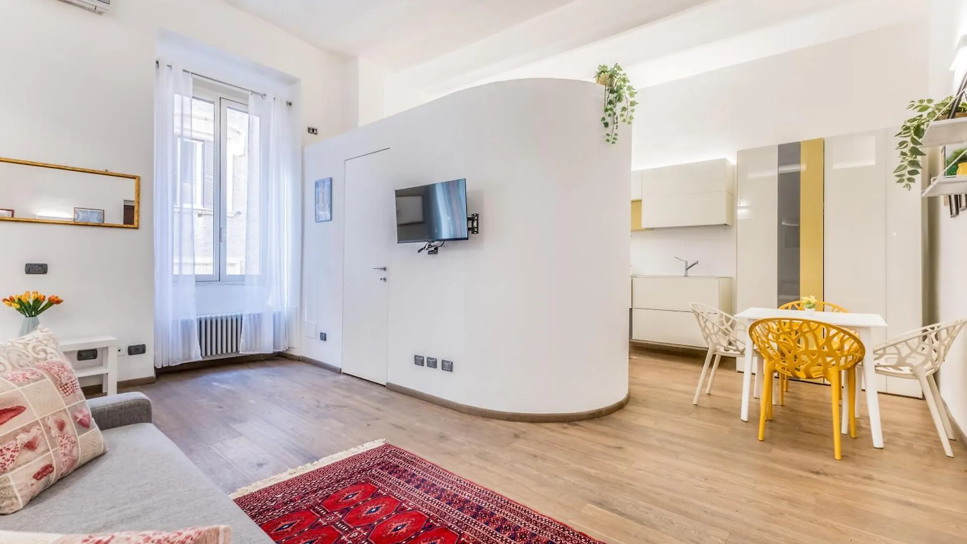 Cozy Rome - Newly Renovated Apartment Near Vatican City Italy