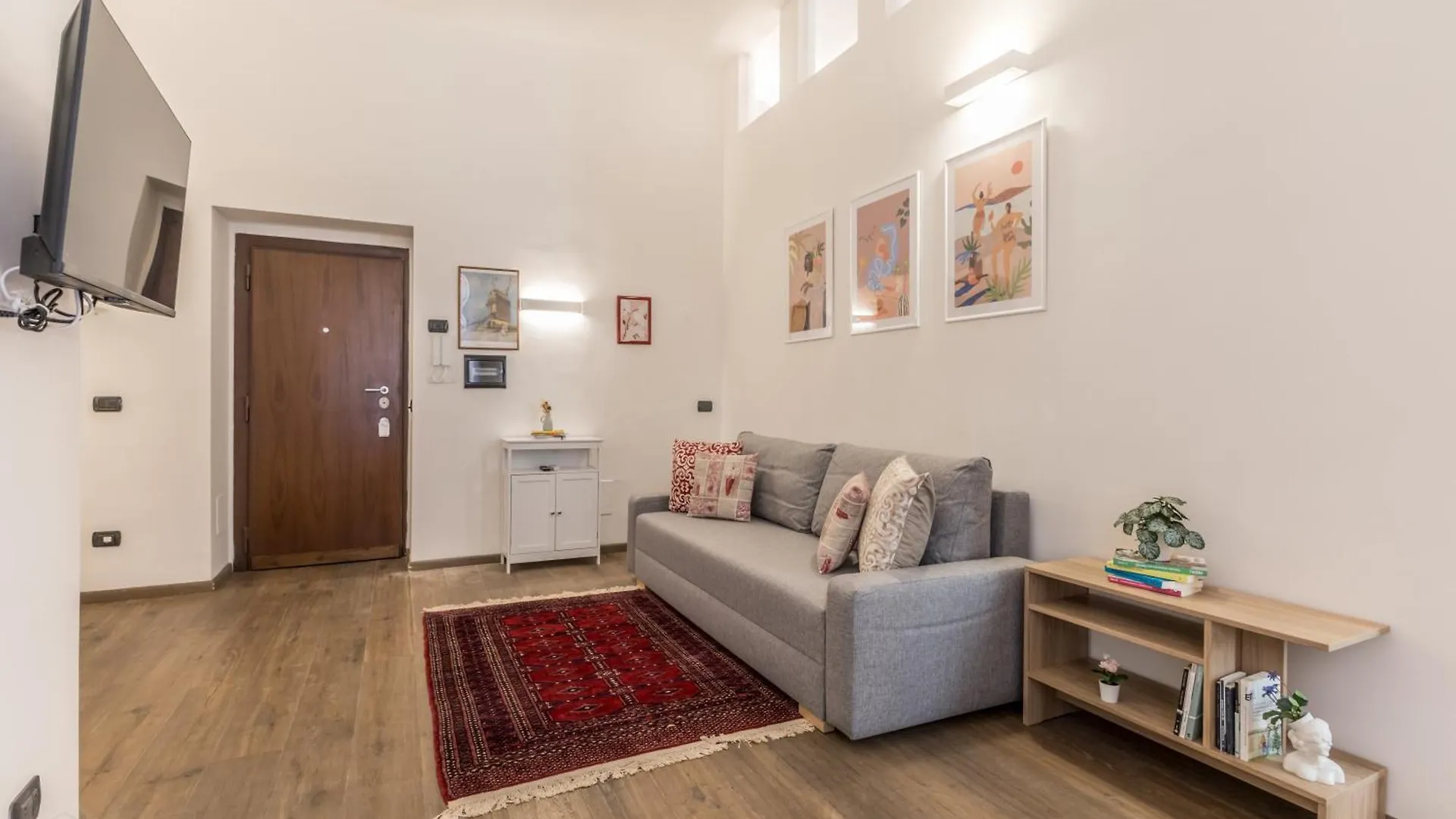 Cozy Rome - Newly Renovated Apartment Near Vatican City